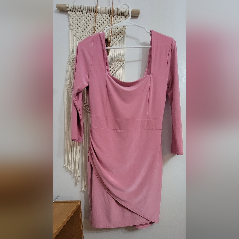 Large Fashion Nova dress